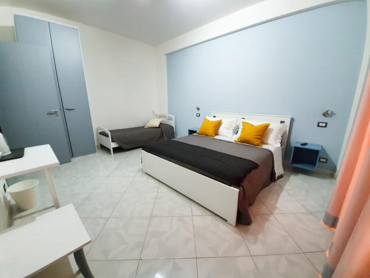 B&B Terra Di Miti Acireale Exteriör bild