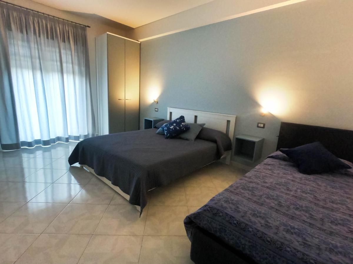 B&B Terra Di Miti Acireale Exteriör bild